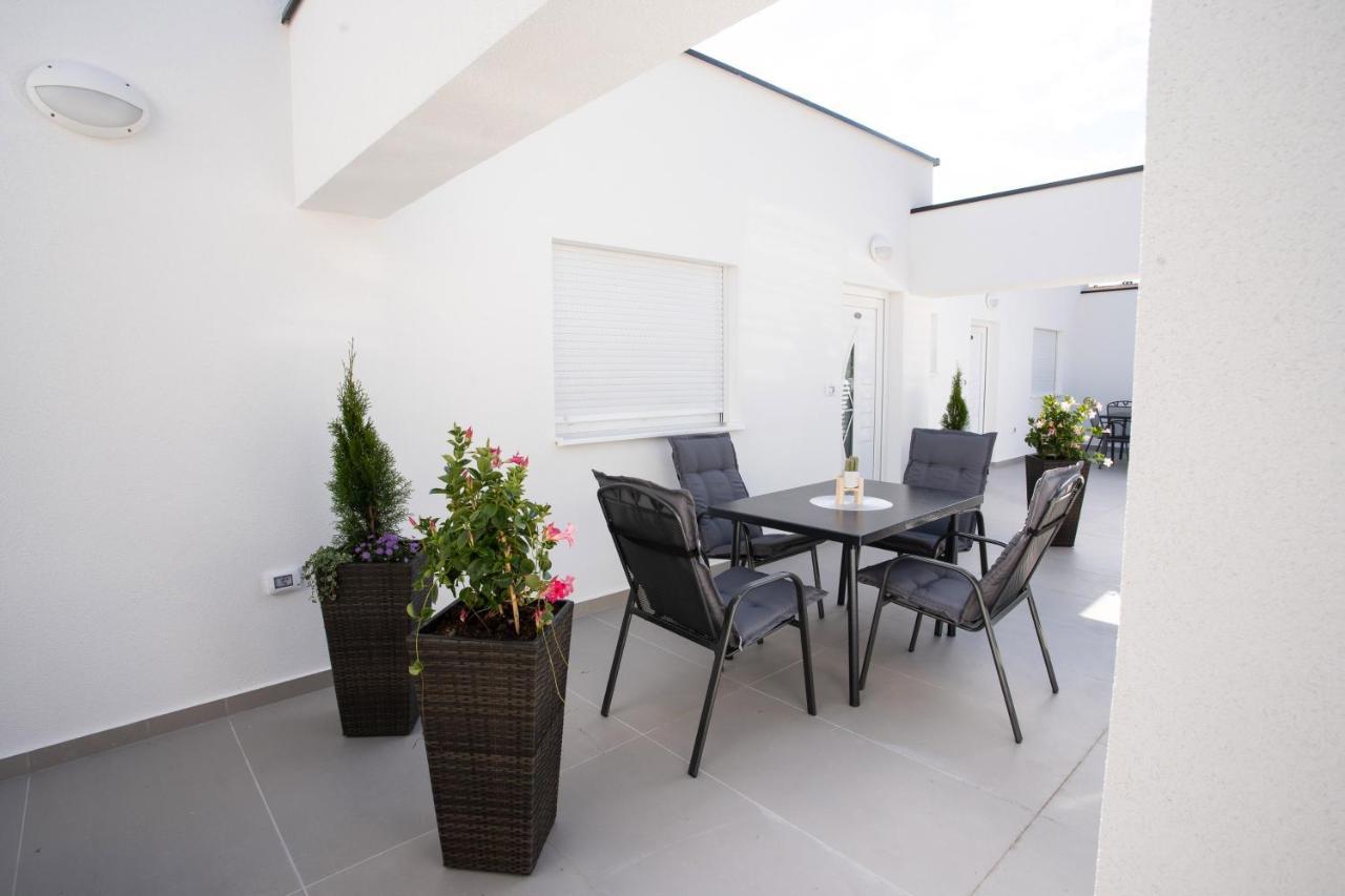 Apartmani Centar Ljubuski Ngoại thất bức ảnh
